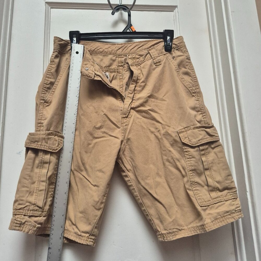 Wrangler Tan Cargo Shorts - 100% cotton - 30